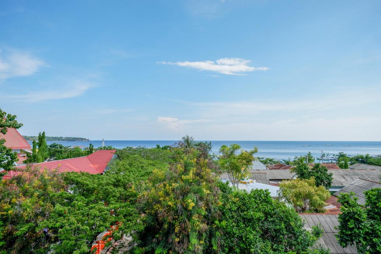 Reddoorz @ Hotel Aulia Majene Ngoại thất bức ảnh