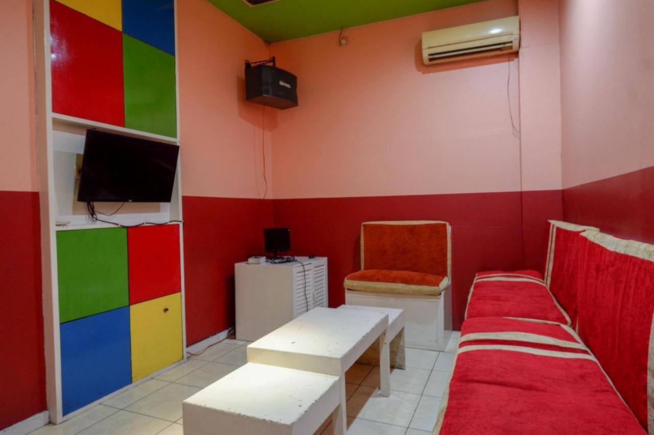 Reddoorz @ Hotel Aulia Majene Ngoại thất bức ảnh