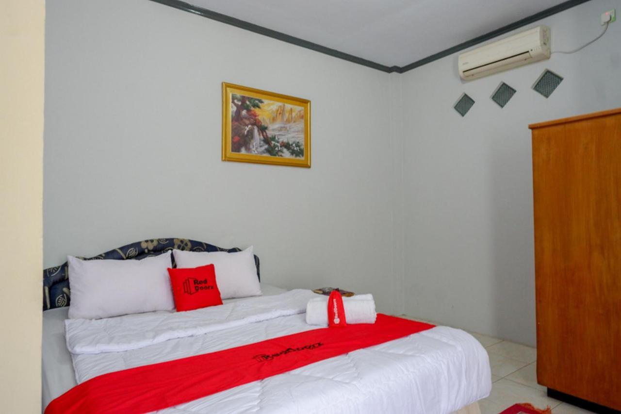 Reddoorz @ Hotel Aulia Majene Ngoại thất bức ảnh