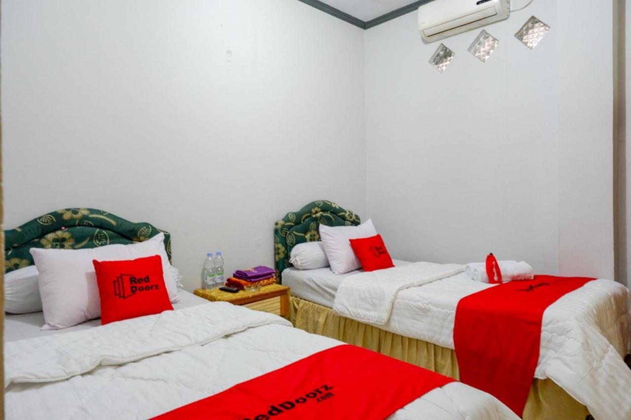 Reddoorz @ Hotel Aulia Majene Ngoại thất bức ảnh